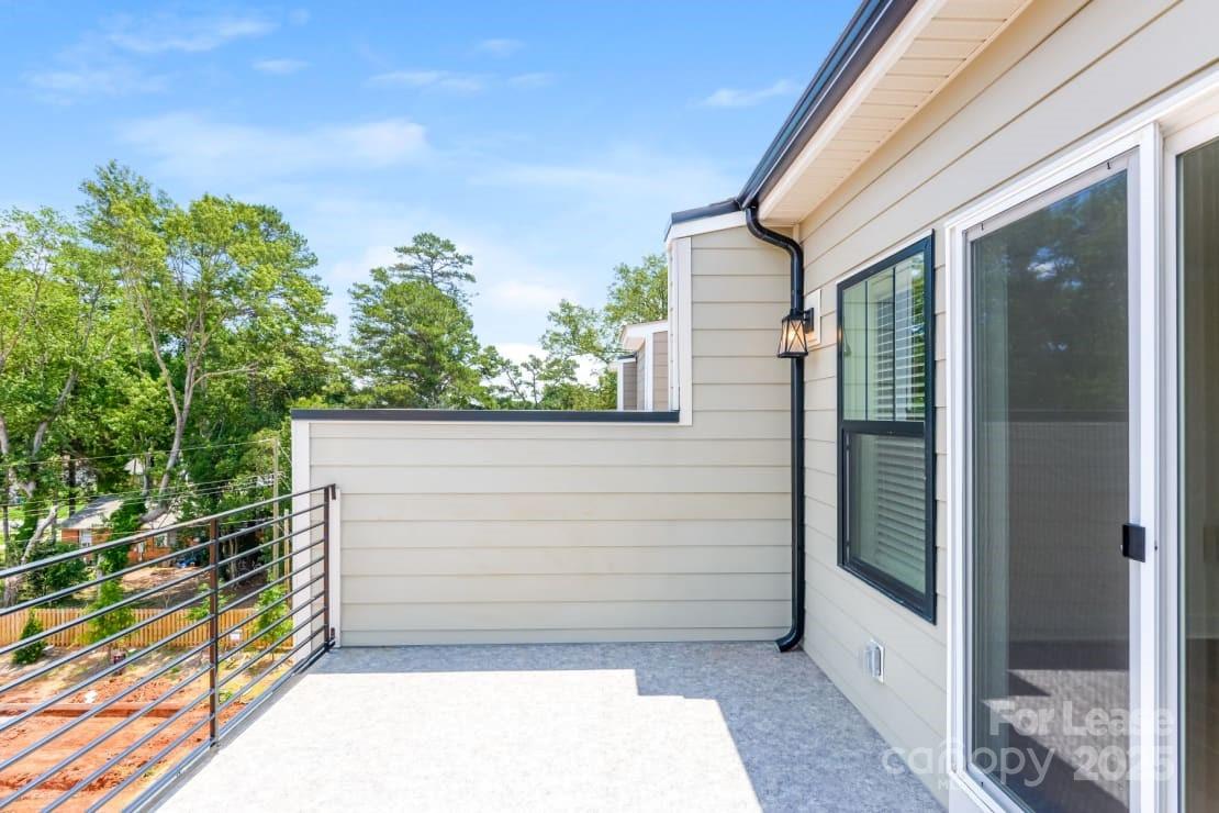 2111 S Freeland Place Charlotte NC 28271