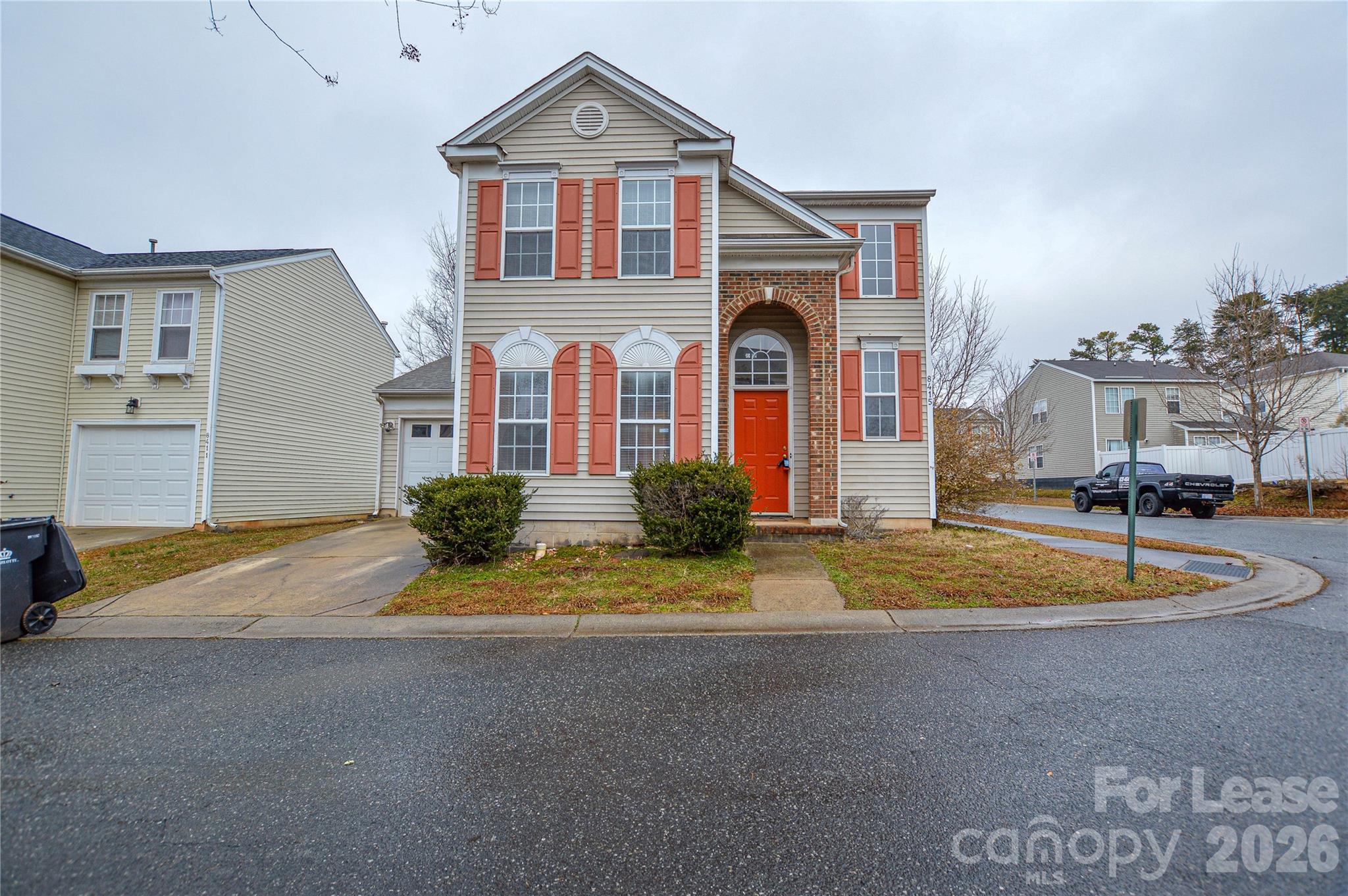 8415 Spirea Court Charlotte NC 28215