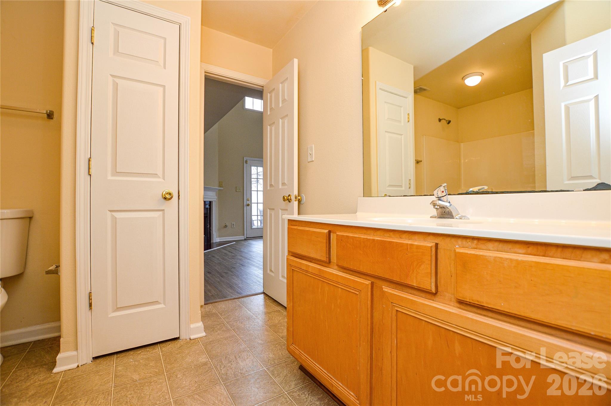 8415 Spirea Court Charlotte NC 28215