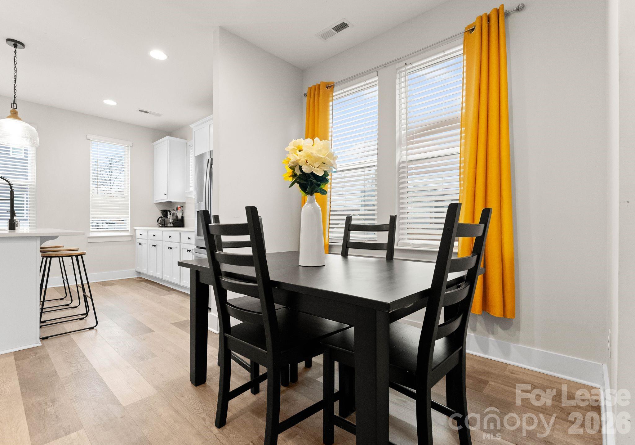 648 W End Drive Charlotte NC 28208