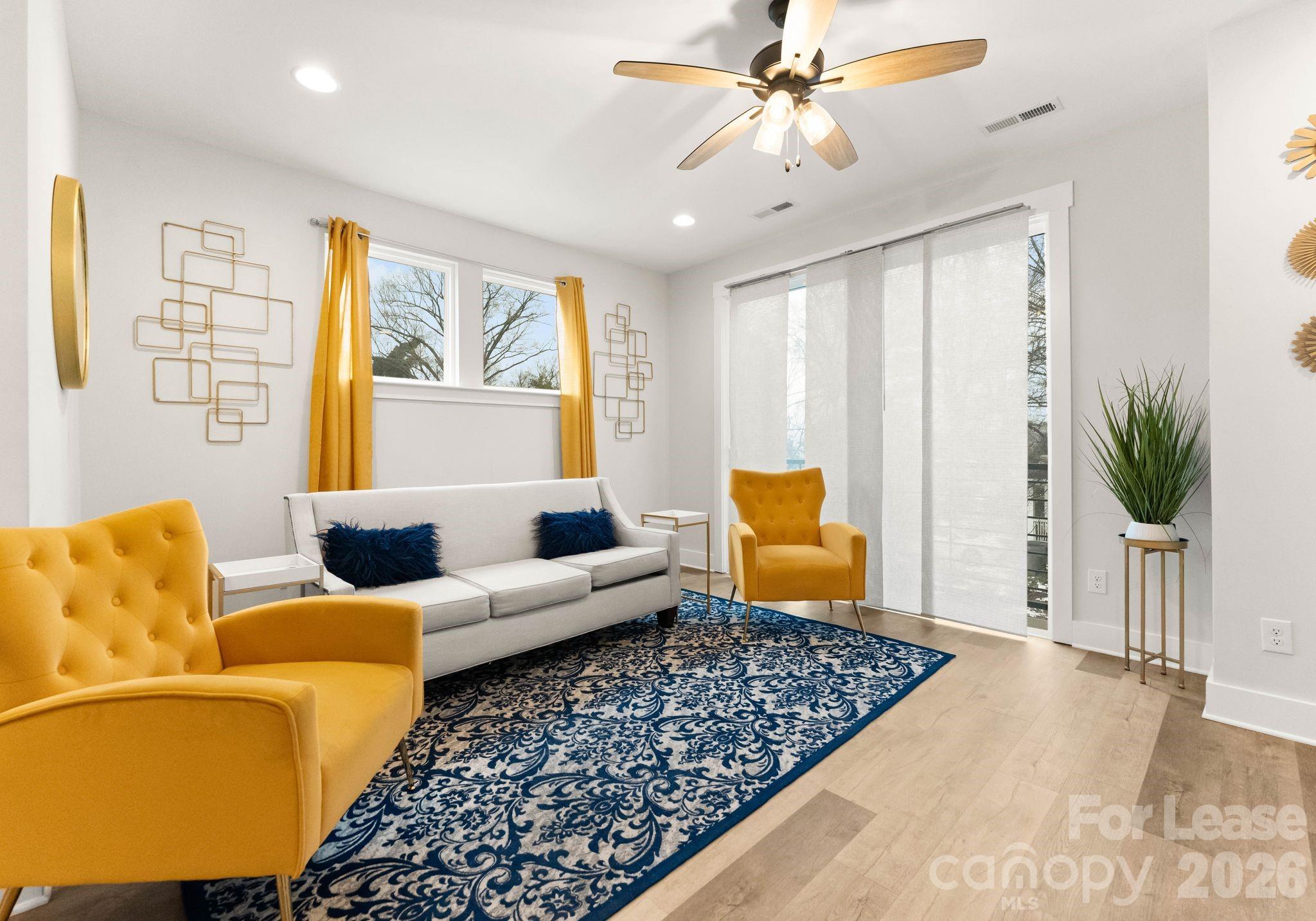 648 W End Drive Charlotte NC 28208