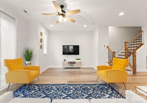 648 W End Drive Charlotte NC 28208