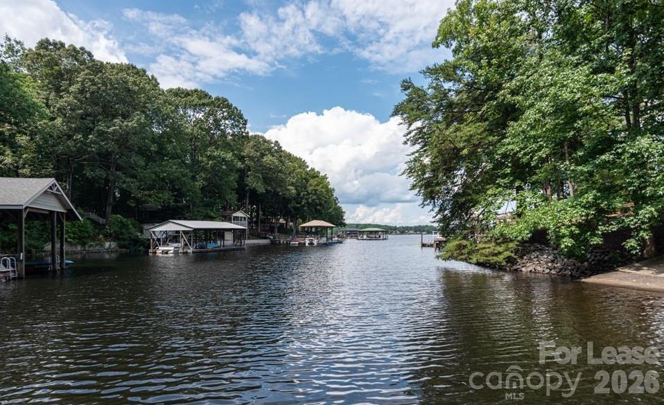 280 Lakeview Shores Loop Mooresville NC 28117