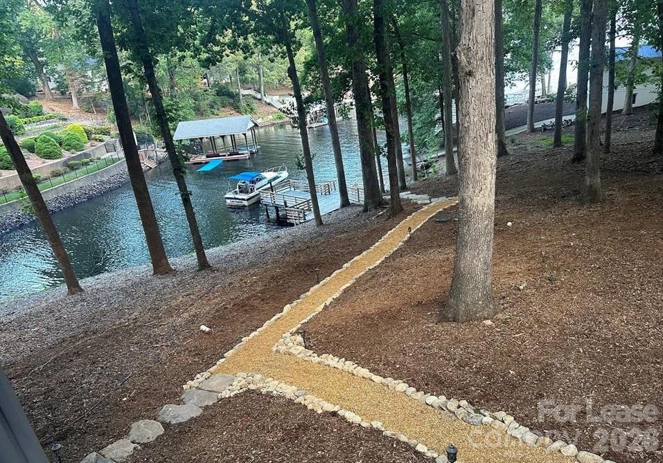 280 Lakeview Shores Loop Mooresville NC 28117