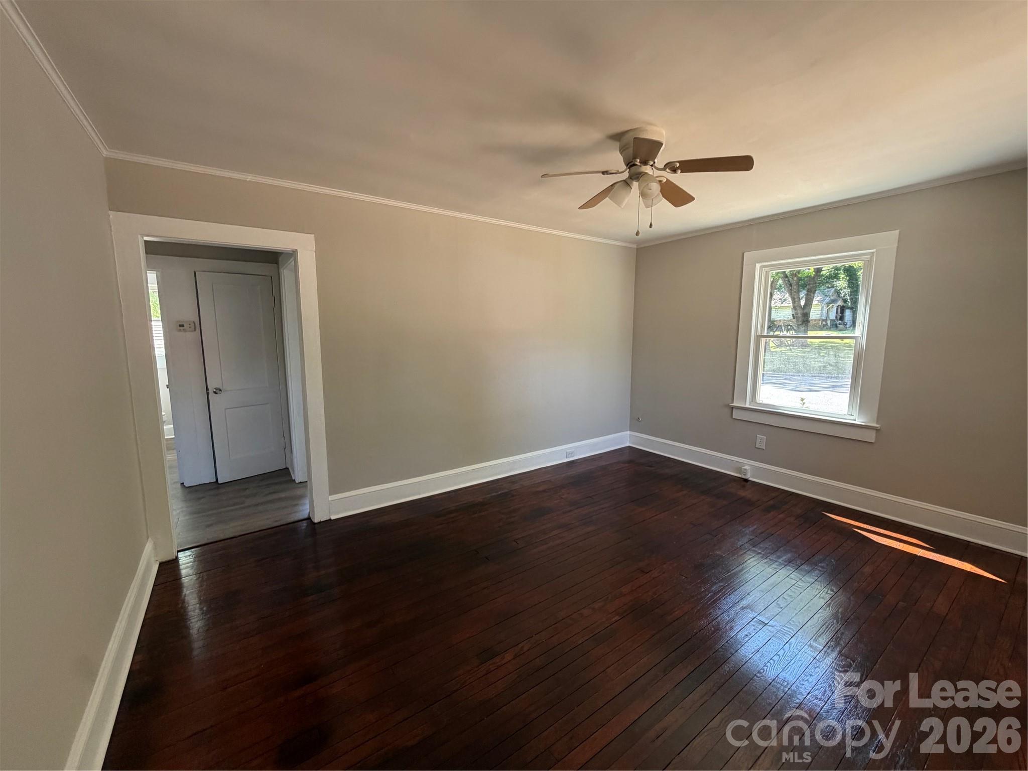 704 N Miller Avenue Statesville NC 28677