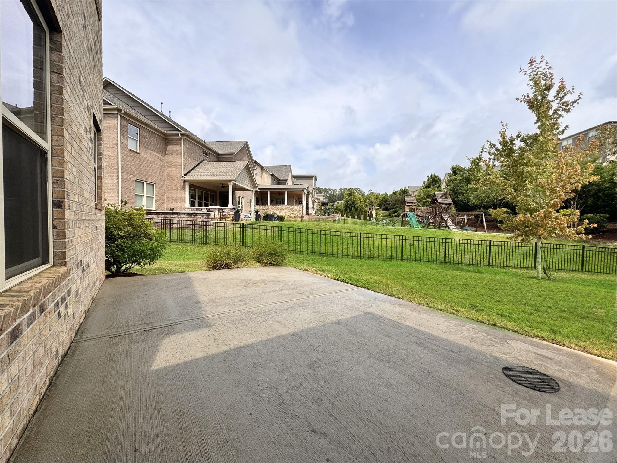10112 Pinecroft Creek Lane Matthews NC 28105
