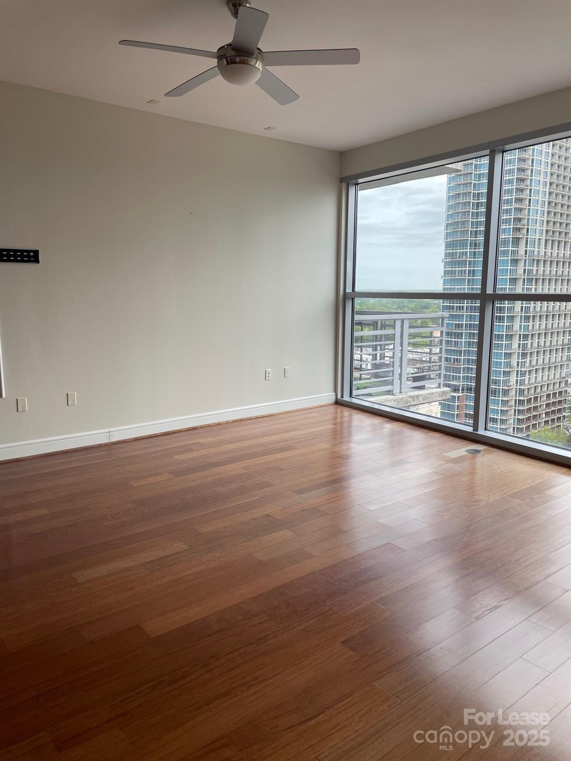 333 W Trade Street Charlotte NC 28202