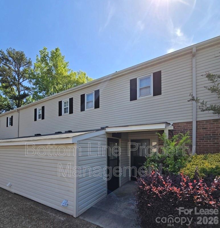 5949 Quail Hollow Road Charlotte NC 28210