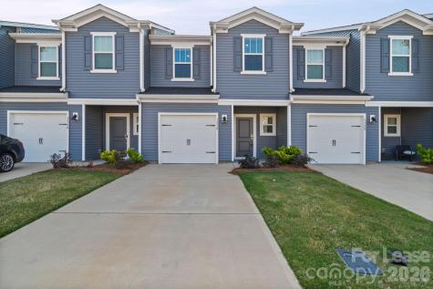 1330 Falling Acorn Lane Concord NC 28027