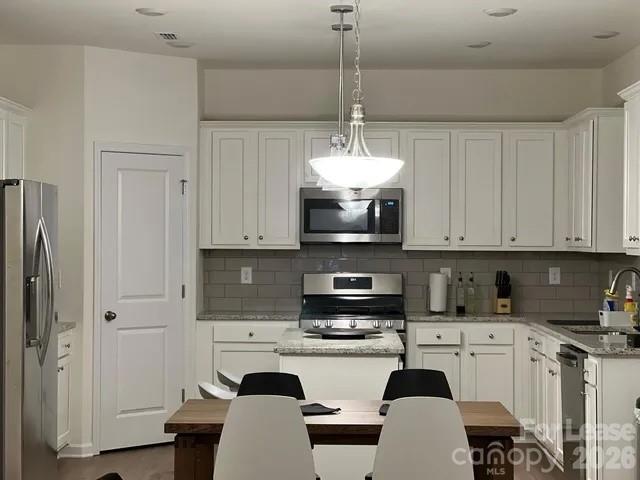 7104 Wheyfield Drive Charlotte NC 28215
