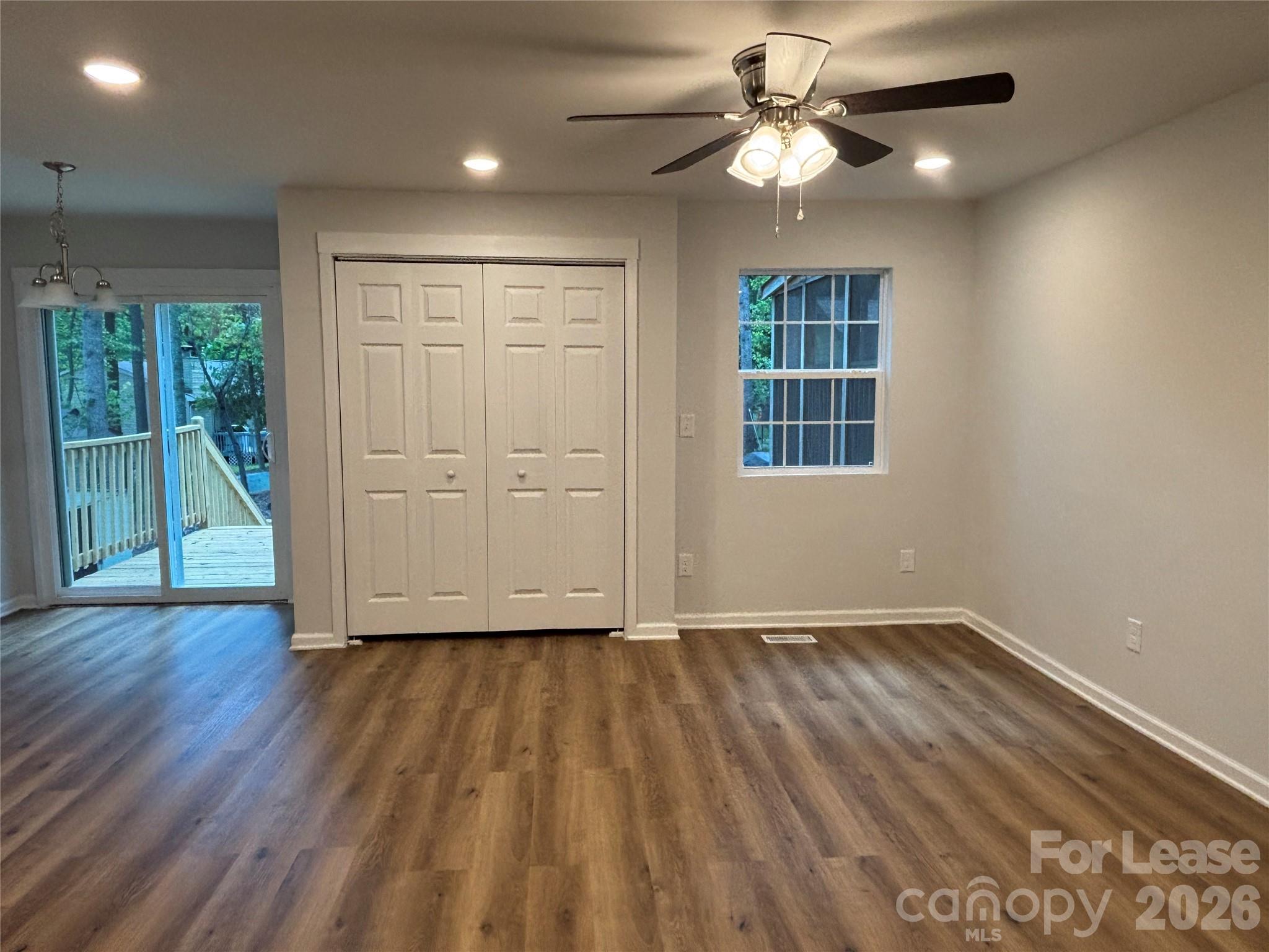 6211 Spanish Oak Road Charlotte NC 28227