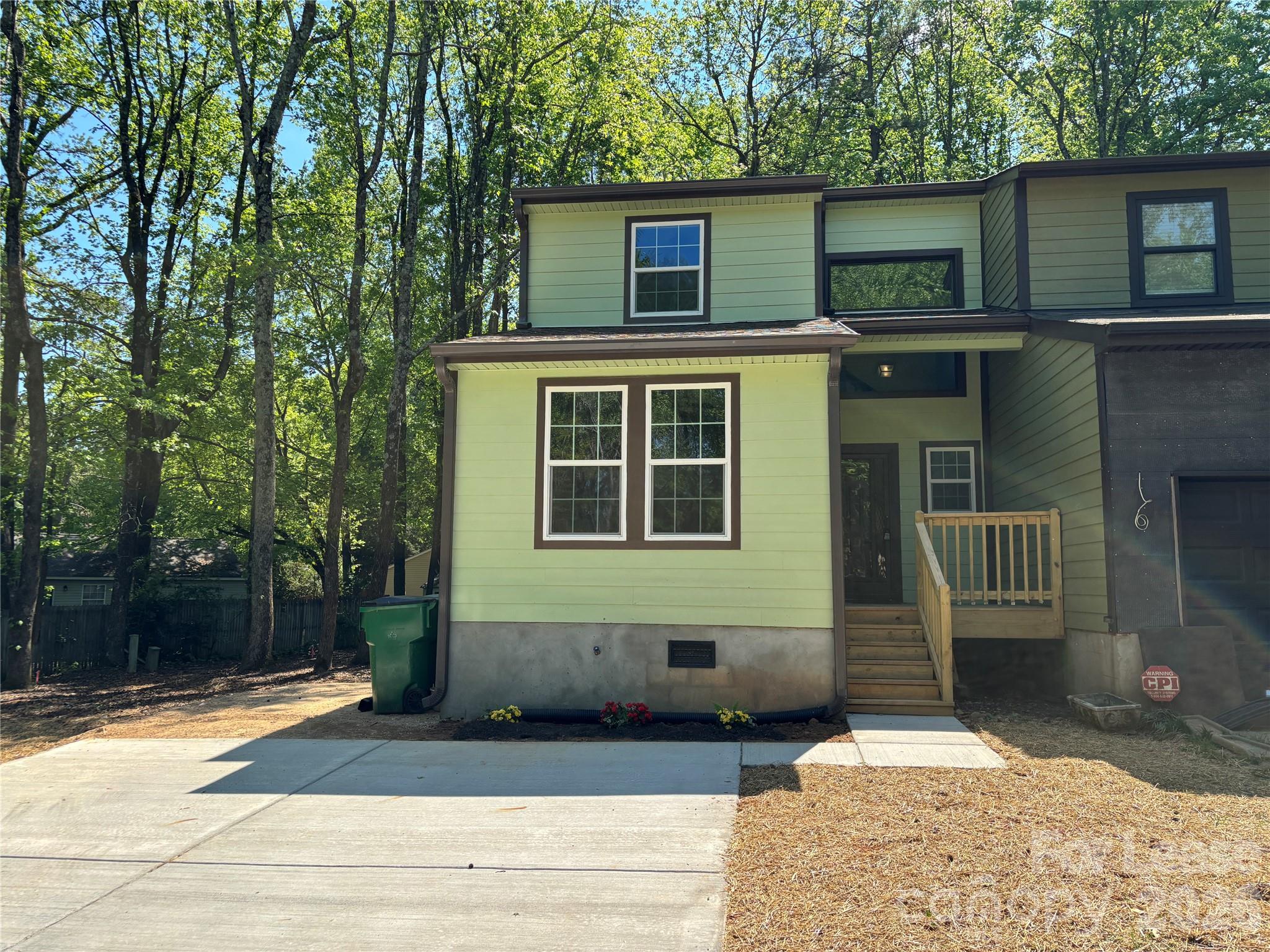 6211 Spanish Oak Road Charlotte NC 28227