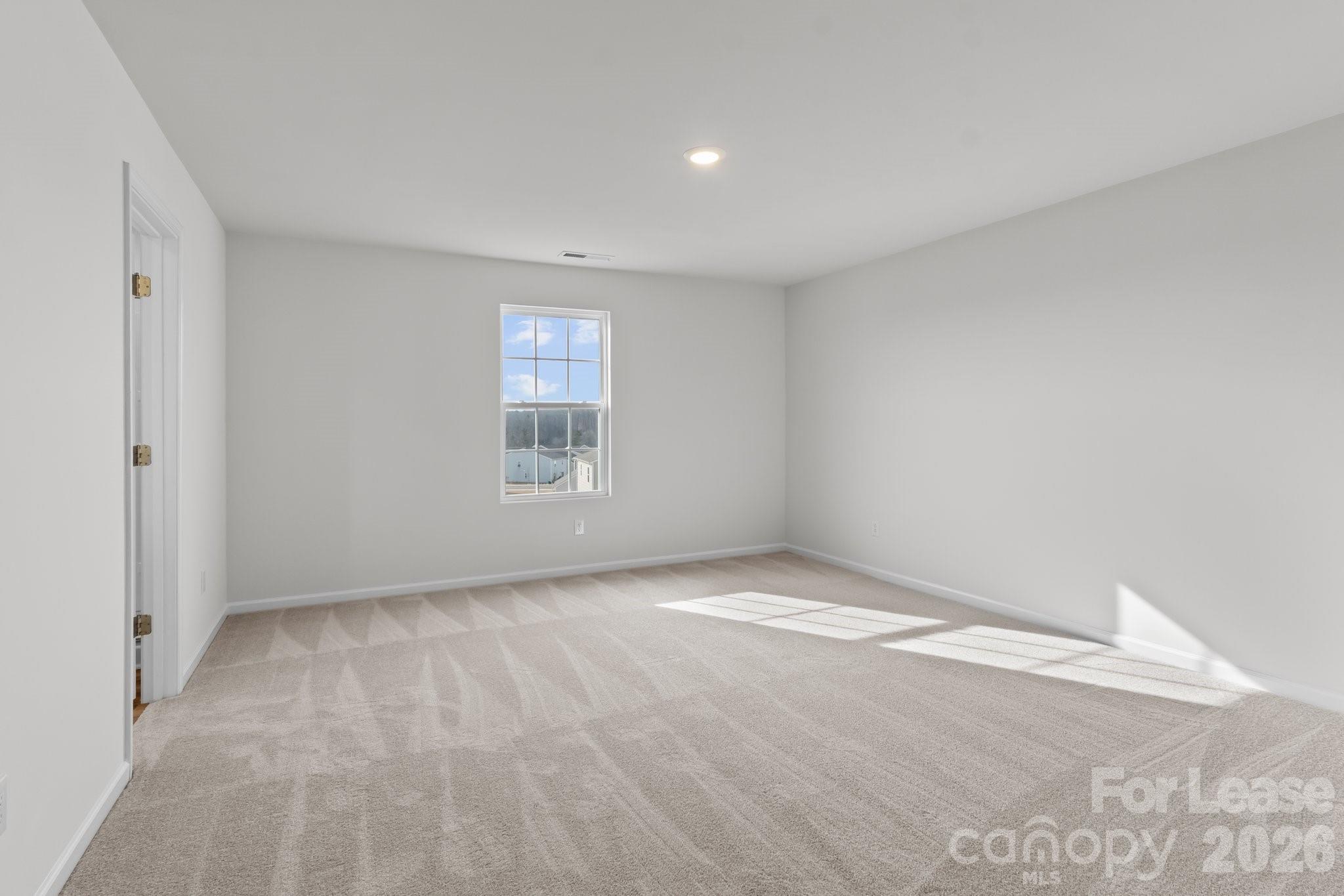 386 Hollingswood Drive Statesville NC 28625