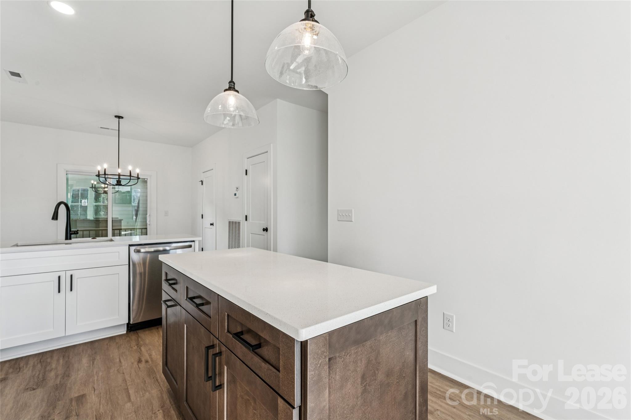 5019 Grayton Alley Charlotte NC 28217