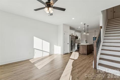 5019 Grayton Alley Charlotte NC 28217