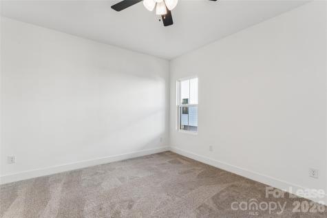 5019 Grayton Alley Charlotte NC 28217