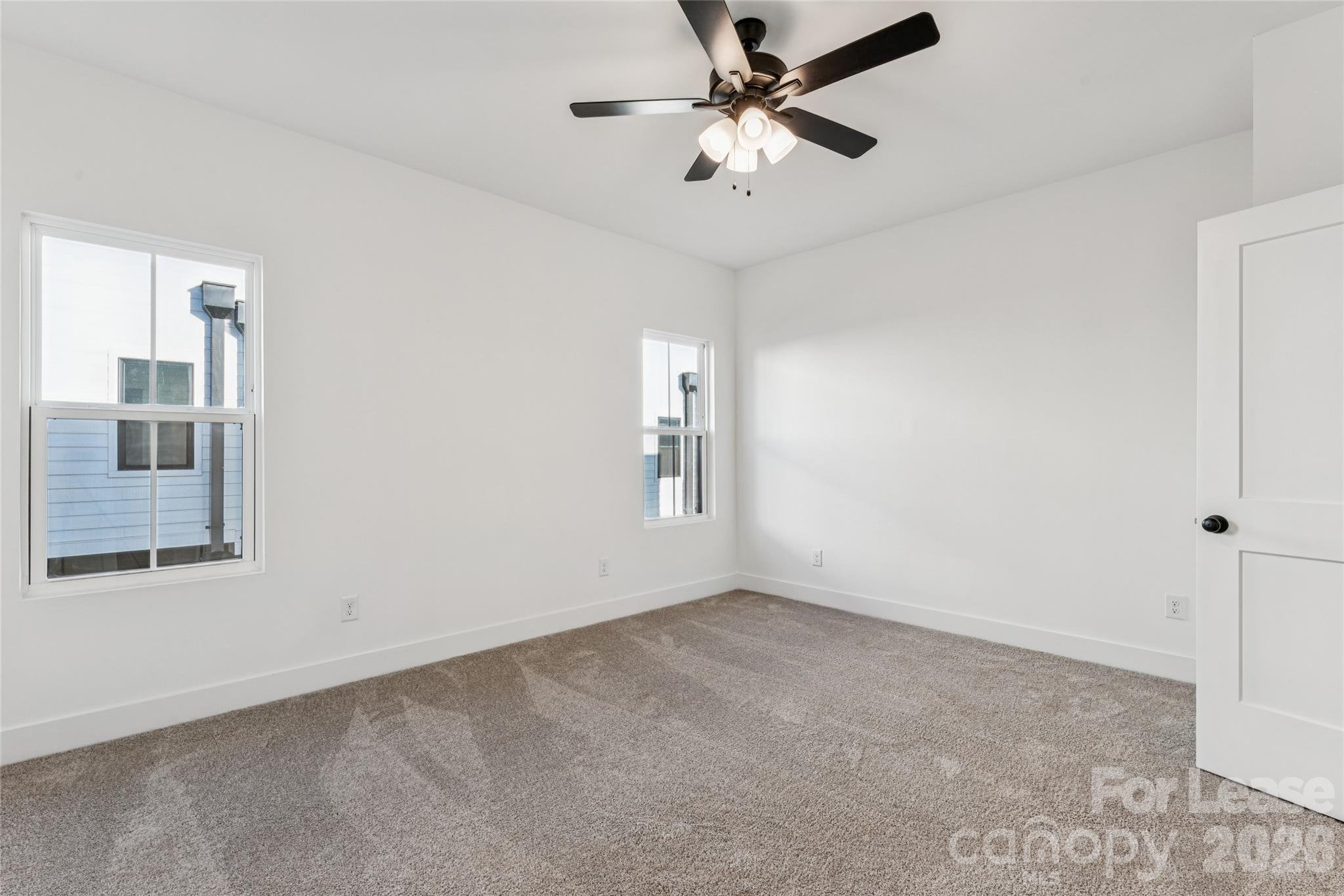 5019 Grayton Alley Charlotte NC 28217