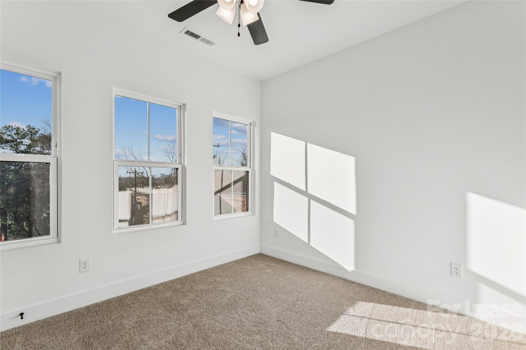 5019 Grayton Alley Charlotte NC 28217