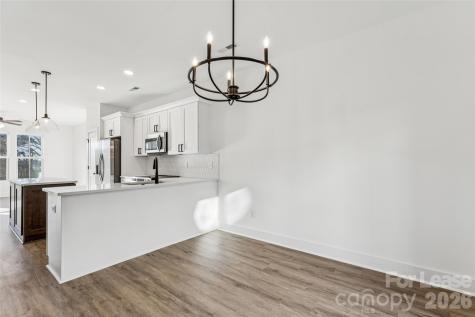 5019 Grayton Alley Charlotte NC 28217