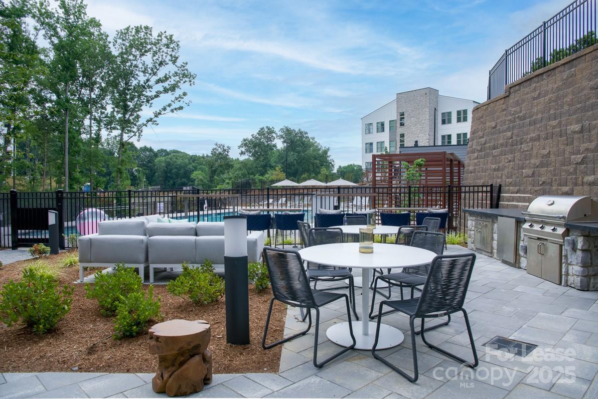 9132 Senator Royall Drive Charlotte NC 28262