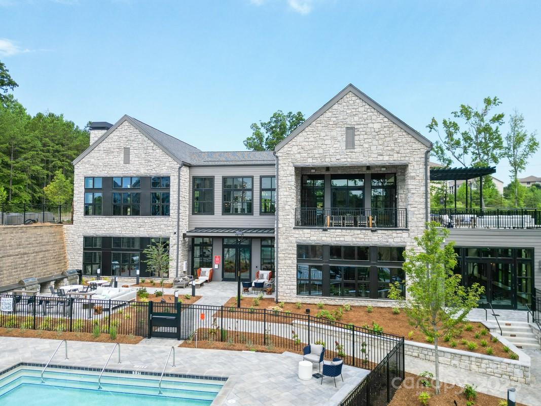 9132 Senator Royall Drive Charlotte NC 28262