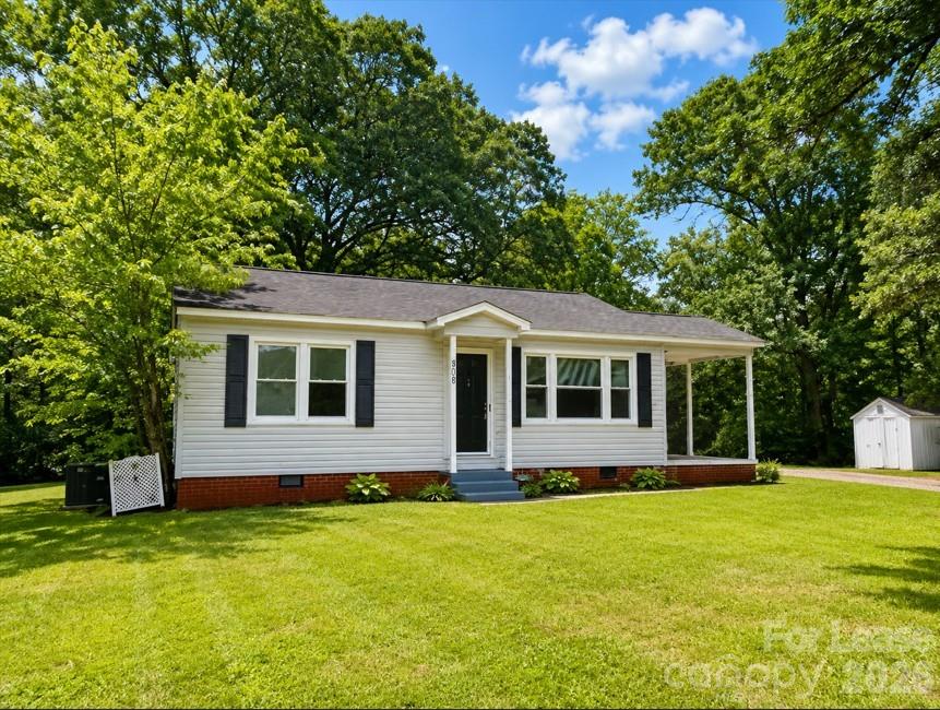 810 Mount Holly Huntersville Road Charlotte NC 28214