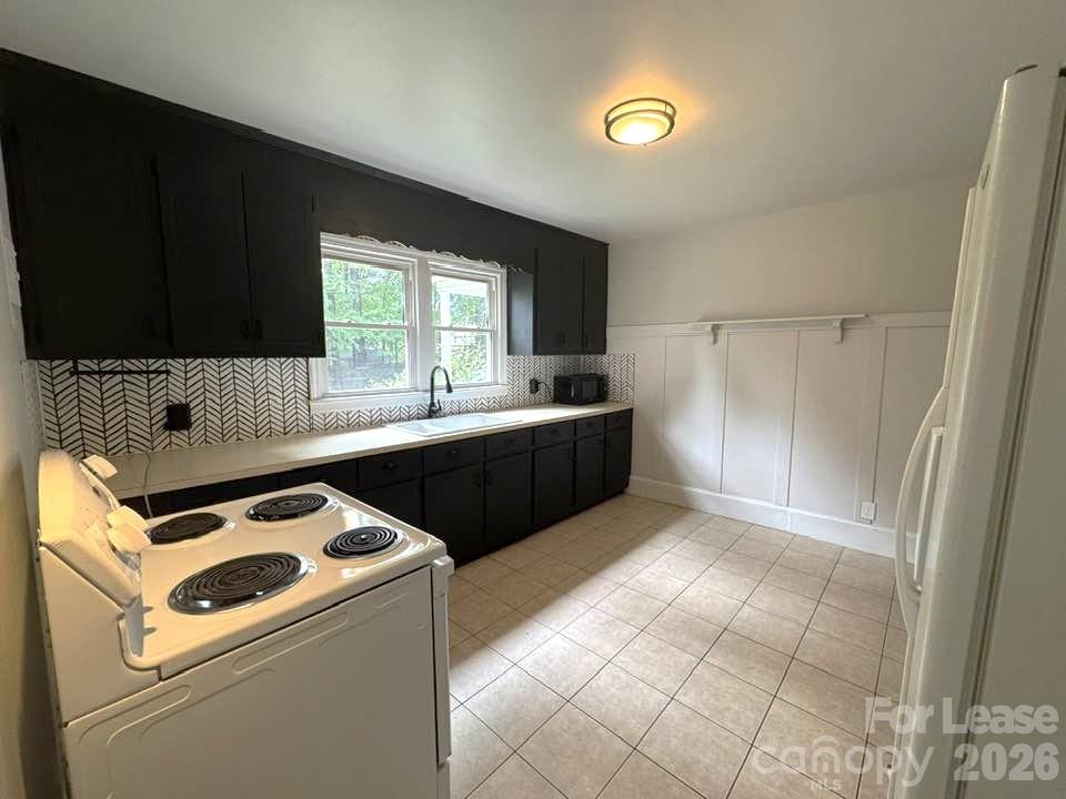 810 Mount Holly Huntersville Road Charlotte NC 28214