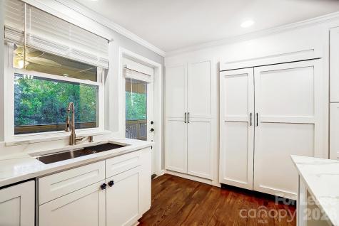 1724 Dunkirk Drive Charlotte NC 28203