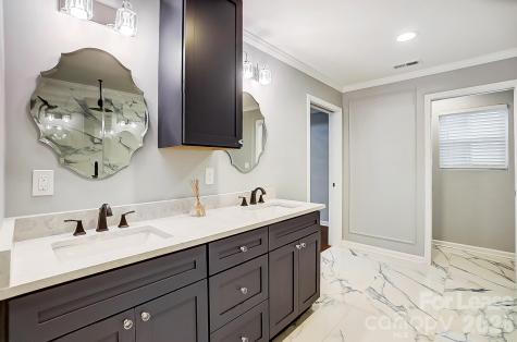 1724 Dunkirk Drive Charlotte NC 28203