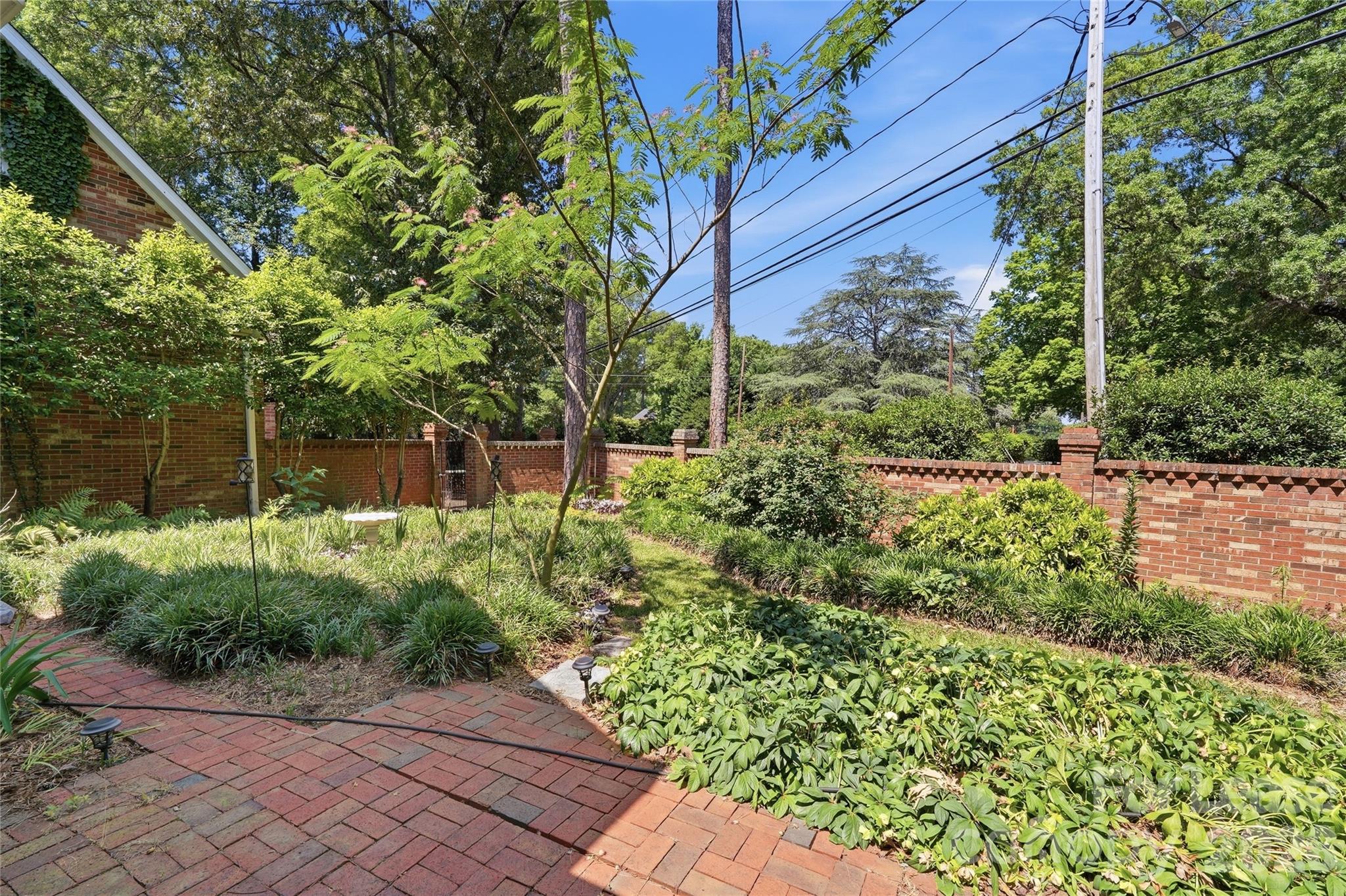 5906 Sharon Hills Road Charlotte NC 28210