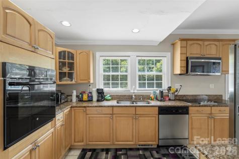 703 S Summit Avenue Charlotte NC 28208
