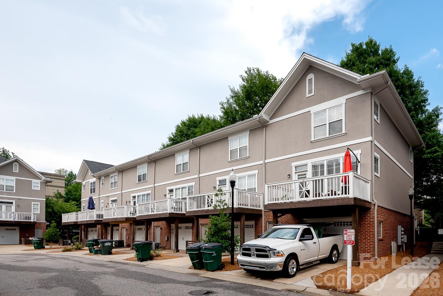 206 S Cedar Street Charlotte NC 28202