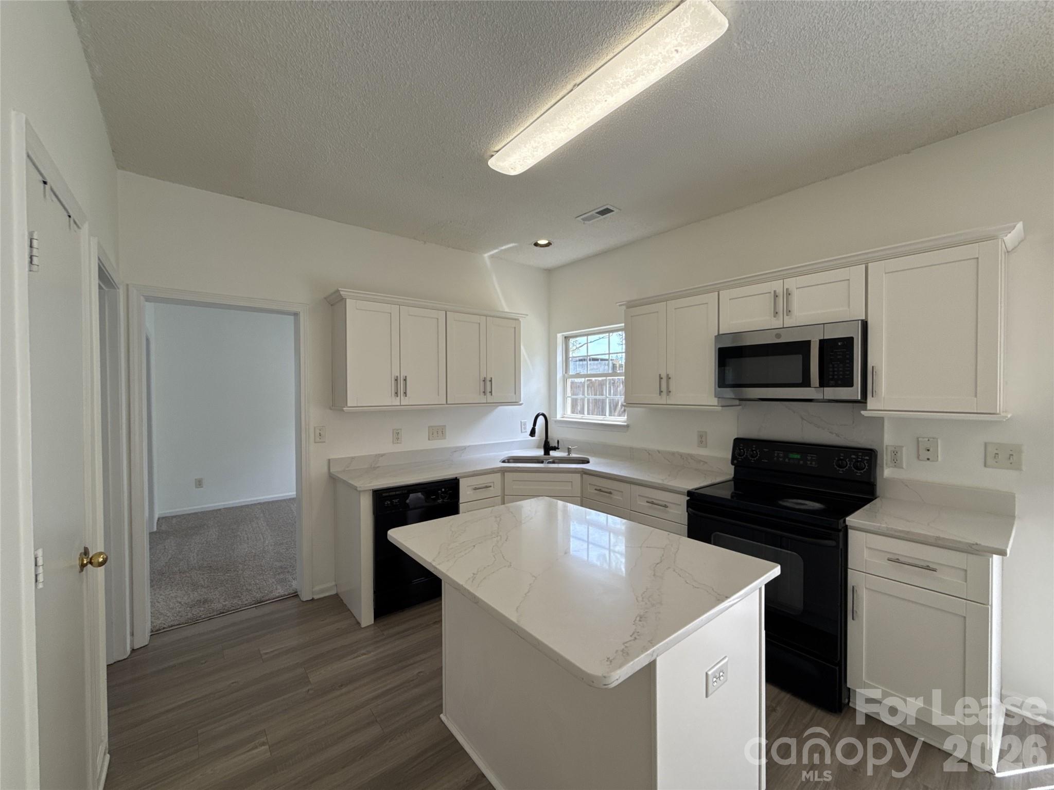 10218 Ridgewell Court Charlotte NC 28215
