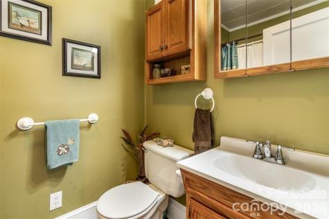 1004 Valley Street Kannapolis NC 28081