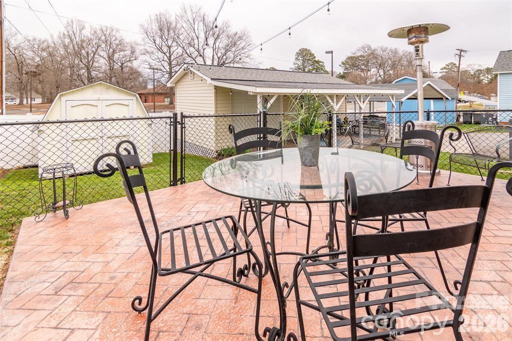 1004 Valley Street Kannapolis NC 28081