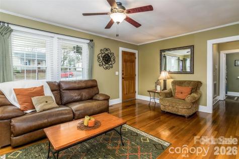 1004 Valley Street Kannapolis NC 28081