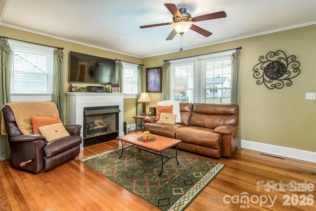 1004 Valley Street Kannapolis NC 28081