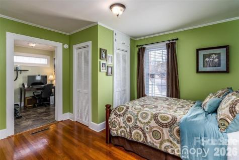 1004 Valley Street Kannapolis NC 28081