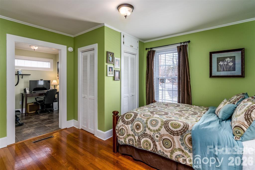 1004 Valley Street Kannapolis NC 28081