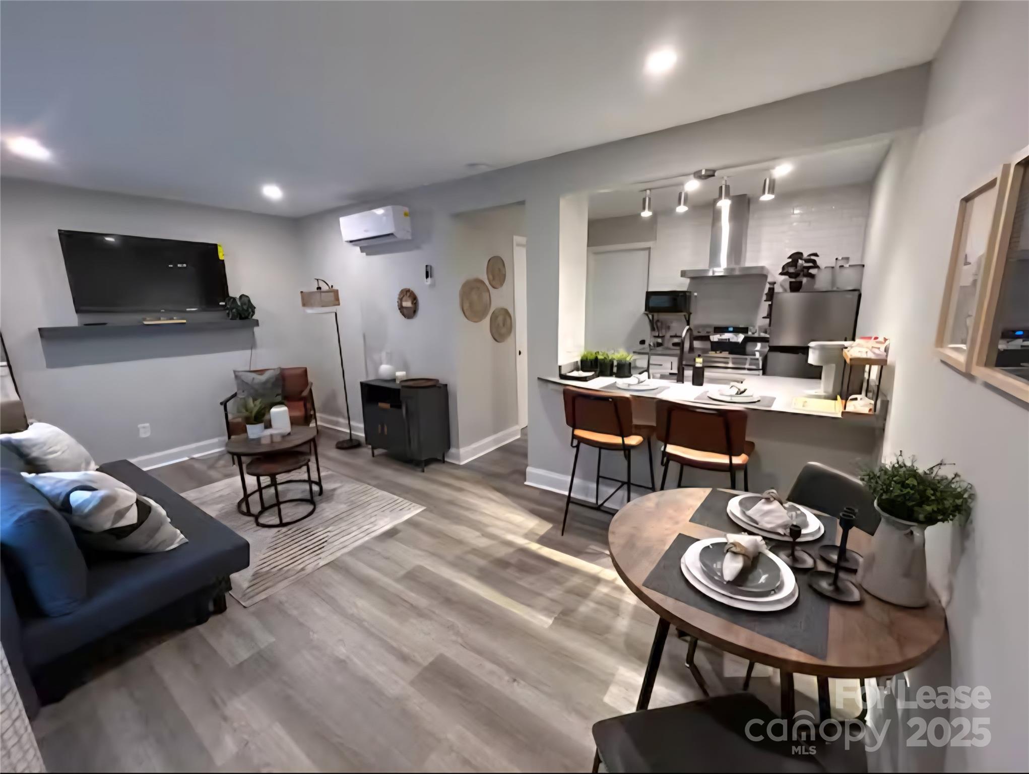 2000 Patio Court Charlotte NC 28205