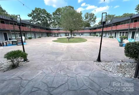 2000 Patio Court Charlotte NC 28205