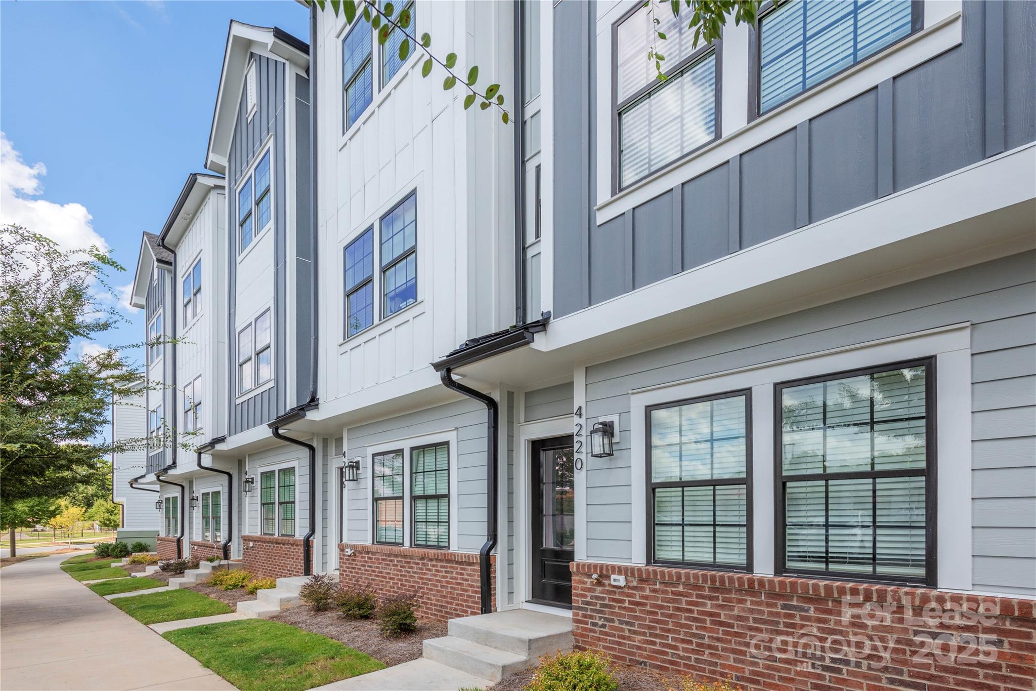 2113 Zephyr Wind Way Charlotte NC 28212