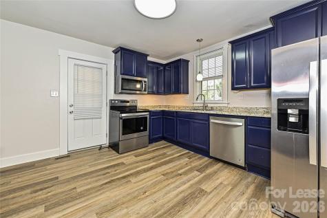 1208 S Salisbury Avenue Spencer NC 28159