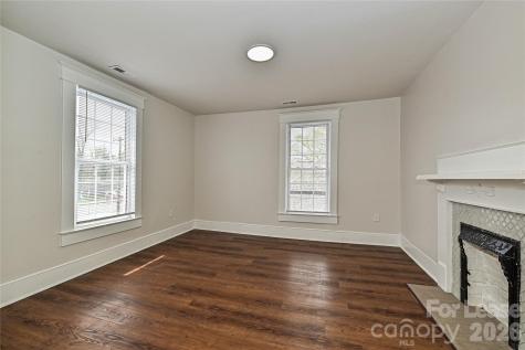 1208 S Salisbury Avenue Spencer NC 28159