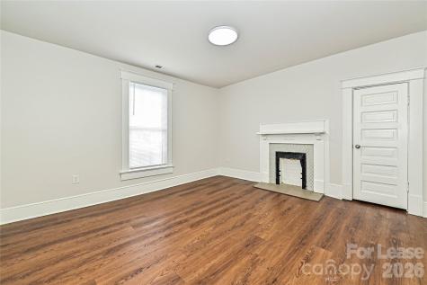 1208 S Salisbury Avenue Spencer NC 28159