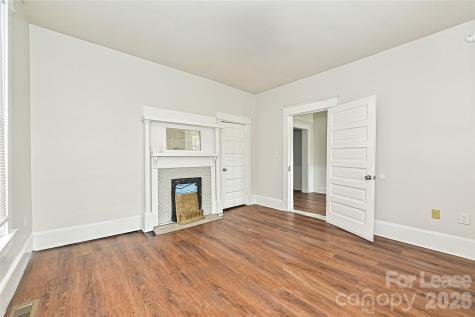 1208 S Salisbury Avenue Spencer NC 28159