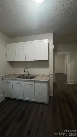 4604 Hovis Road Charlotte NC 28208