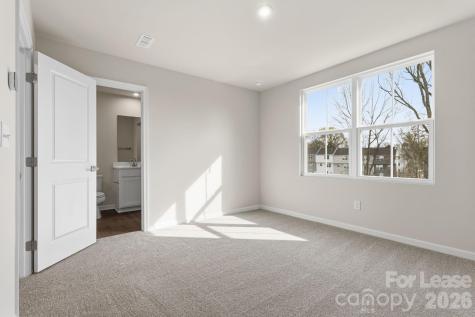 7024 Capstan Terrace Charlotte NC 28269