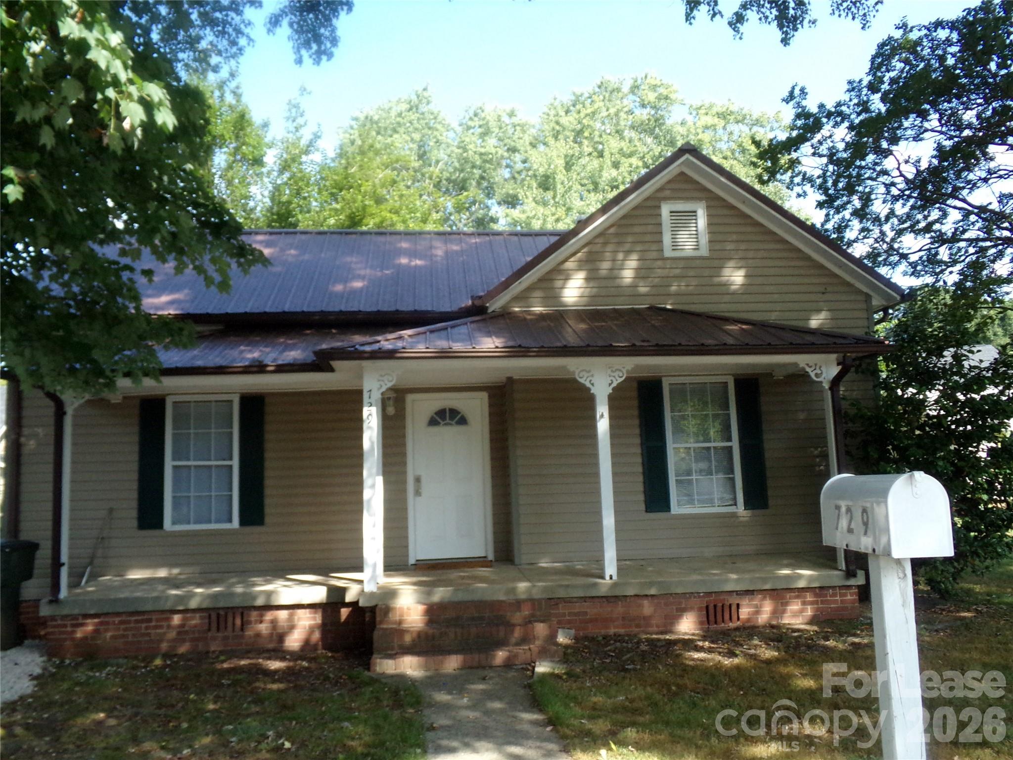 729 Spruce Street Mooresville NC 28115
