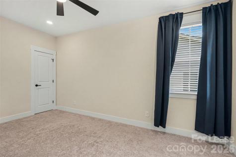 1006 Parkes Street Matthews NC 28105